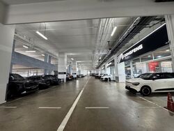Carros Centre (D25), Factory #630593021